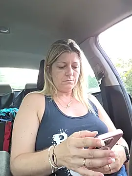 NikkiBlisss webcam