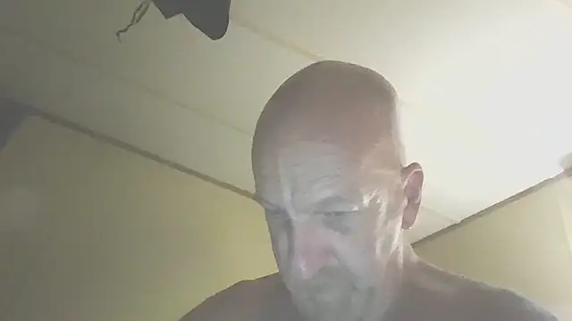 Yankeedave420 webcam