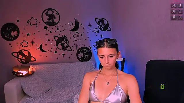 bella_dorn webcam