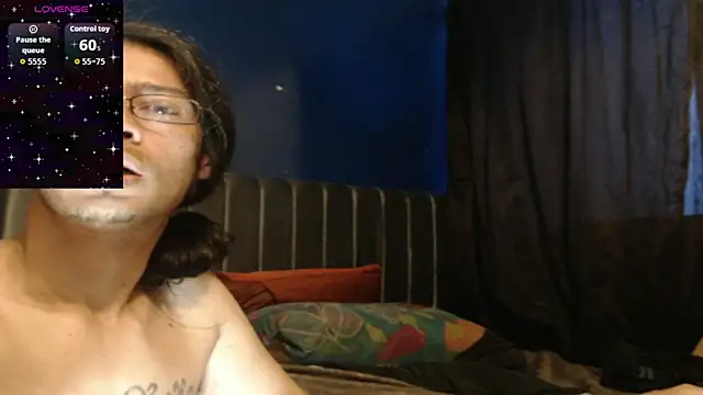 sugarbrown011 live cam on StripChat