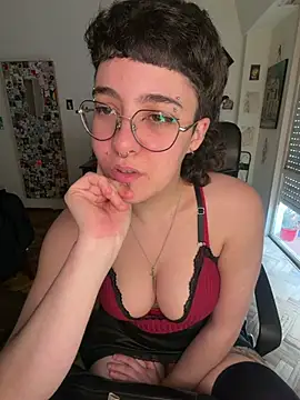 infernaldeity webcam