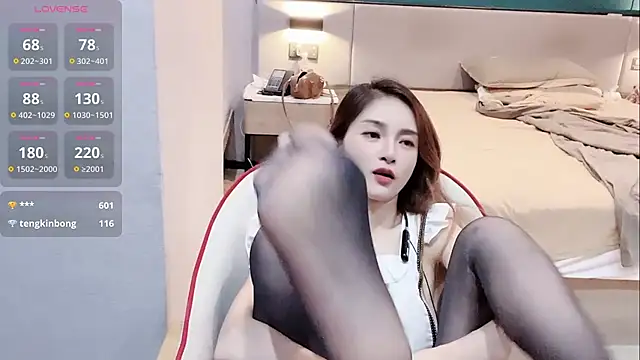 miaomiao-99 webcam