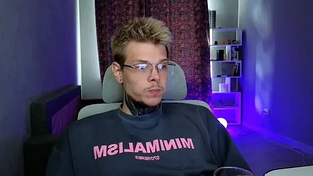 DENIS_HERE webcam