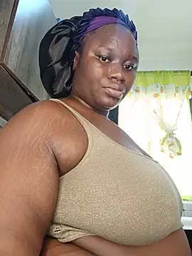 VelvetcocoaXX webcam