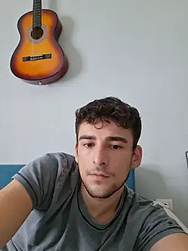 Yasinyasin7 webcam