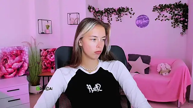 mia_mooon_ webcam