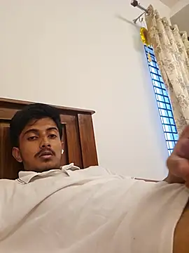 tamil_guy007 (M twink) - Public cum with oiled dick