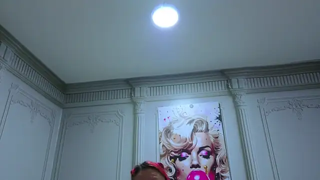 RUTHH_BUSTY69 webcam