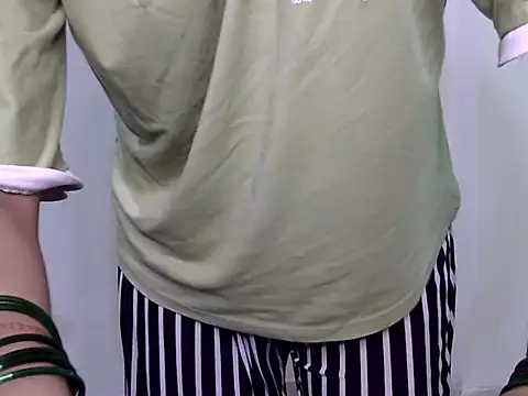 Shiny_Moon_ webcam
