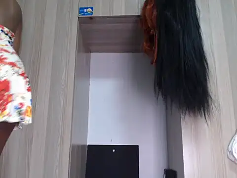 lee_shaz webcam