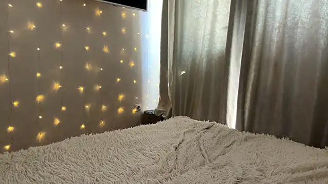 Lia_be_mine webcam