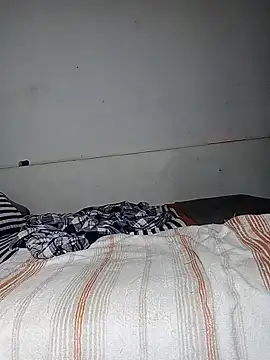 PinkVioletX webcam