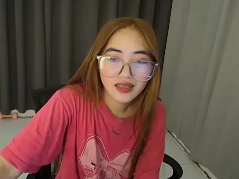 sexybabedine webcam