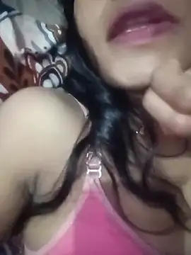 Aliya_21 webcam