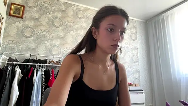 EdnaHoltkamp webcam