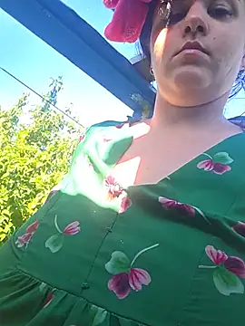 Rozaaaaforyoubigboob webcam