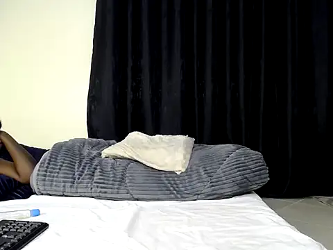 midnight_snac webcam