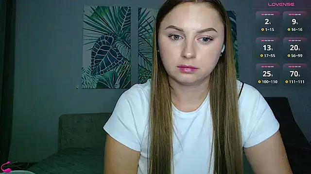 mia_bloomy webcam