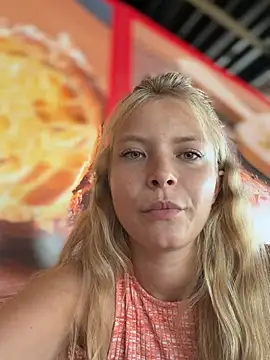 AnastasiaAniess webcam