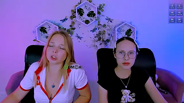 mona_cloud live sex cam