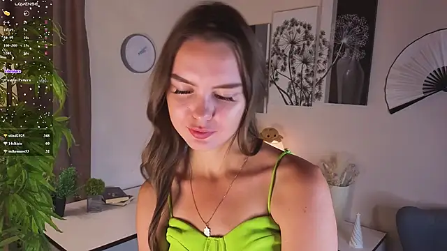 Nicole_Keller webcam