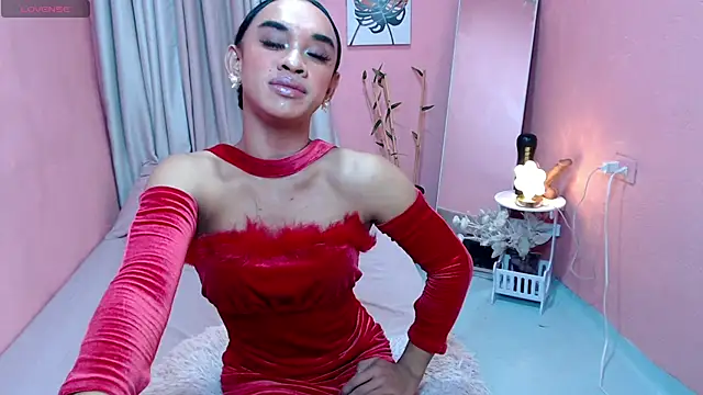 VivienneLuxe webcam