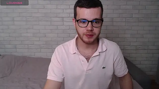 Alexxx_horny webcam