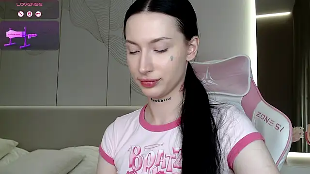 JenniferQueen11 webcam