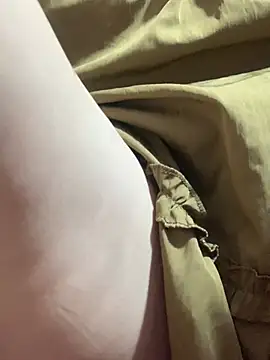 jerryjen11 - JerryJen11's free webcam - UK Sex Cams