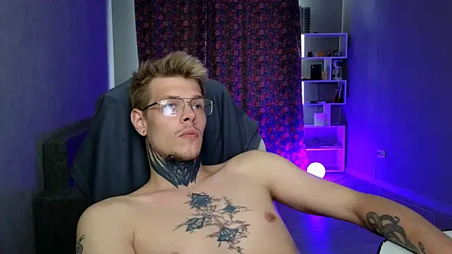 DENIS_HERE