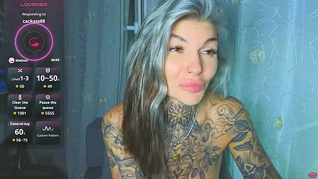 tattooedBabyy webcam