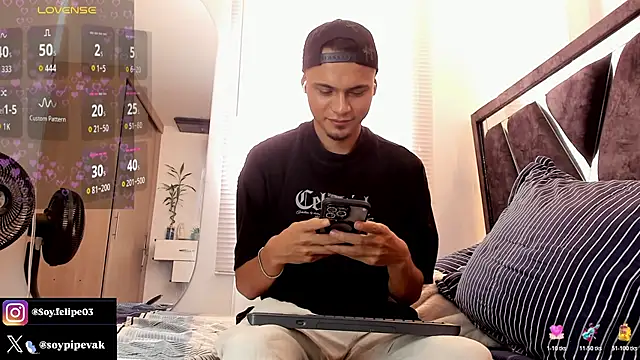 soyander03_ webcam