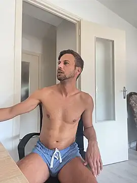 babyboy2021xxx webcam