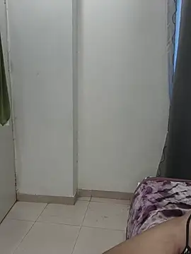 SubmissiveKaur webcam