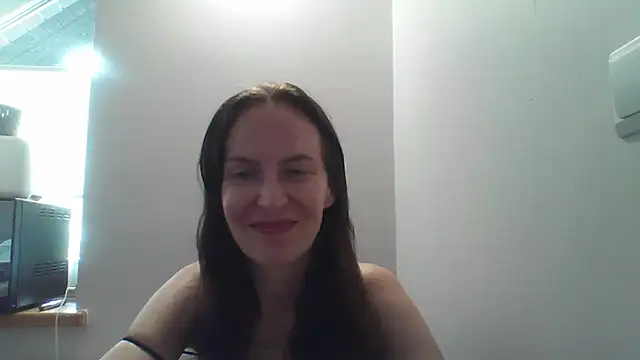 AnnaTight webcam