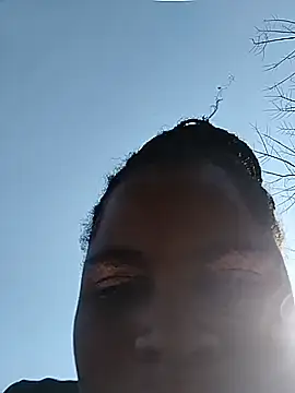 JuicyHoney_01 webcam
