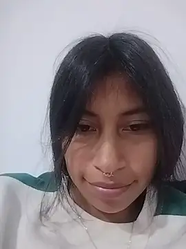Pocahontas_Honey webcam