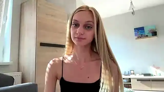 Lifeof_blonde webcam
