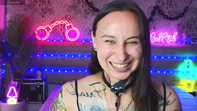Cool_Freak_ webcam