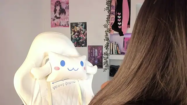 meganthompsonn22 webcam