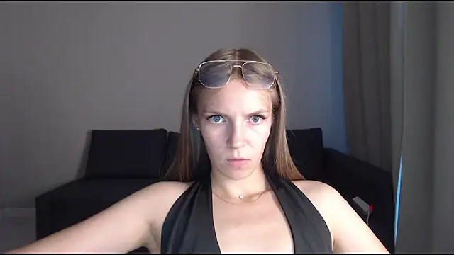 HitGyrl webcam