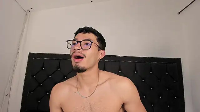 Jaxon_Carter webcam