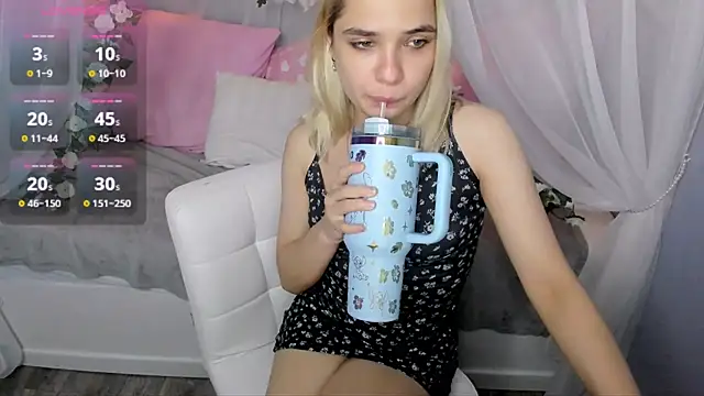Gina_Dawson webcam
