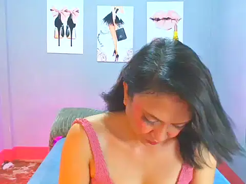 dazzlinglove44 webcam