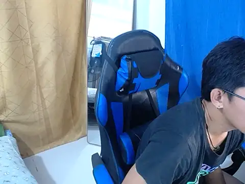 holly_oreo webcam