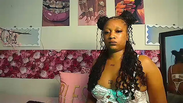 EnchantingLisa webcam