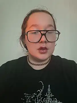 FionaDior webcam