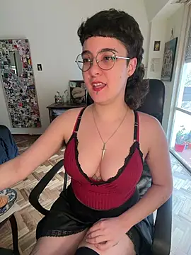 infernaldeity webcam