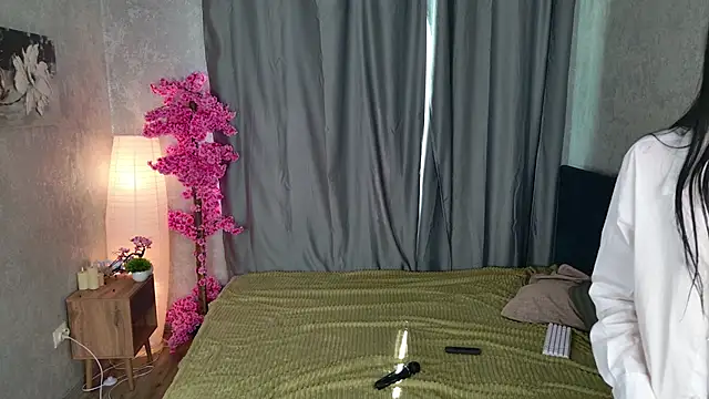 SakuraDreamm webcam