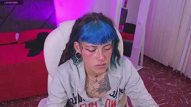 _sharlotte777 webcam
